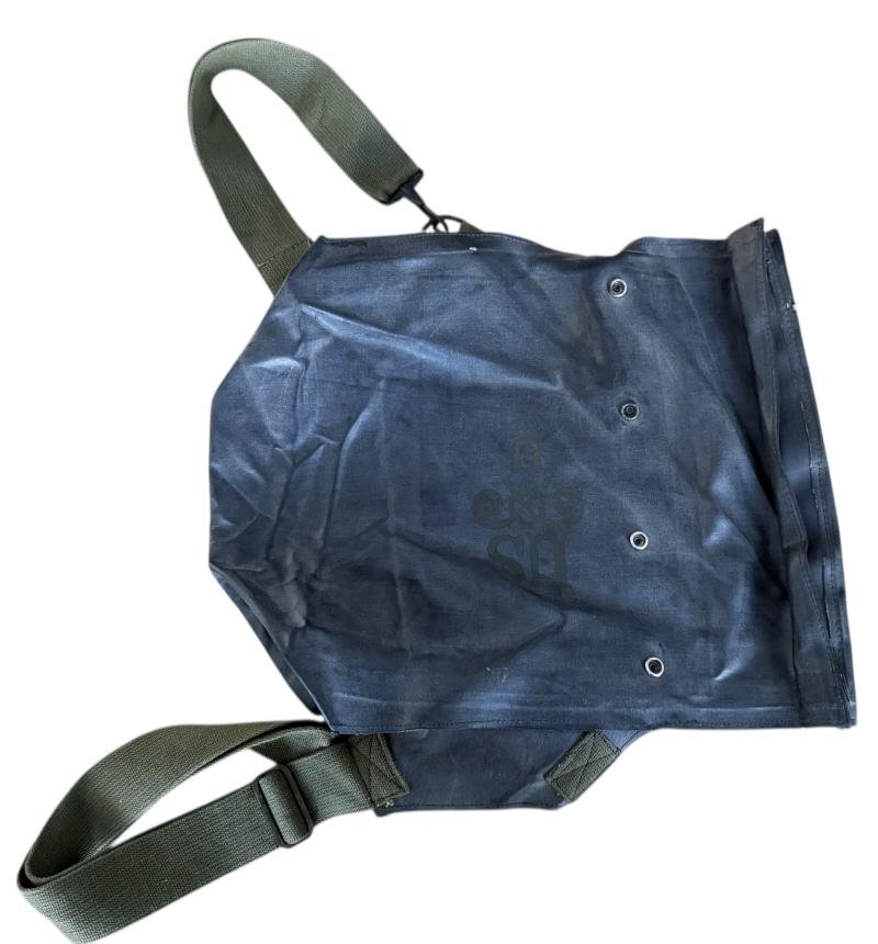 U.S. M7 Army Assault Gas Mask Bag - Nice Used Condition — image 7