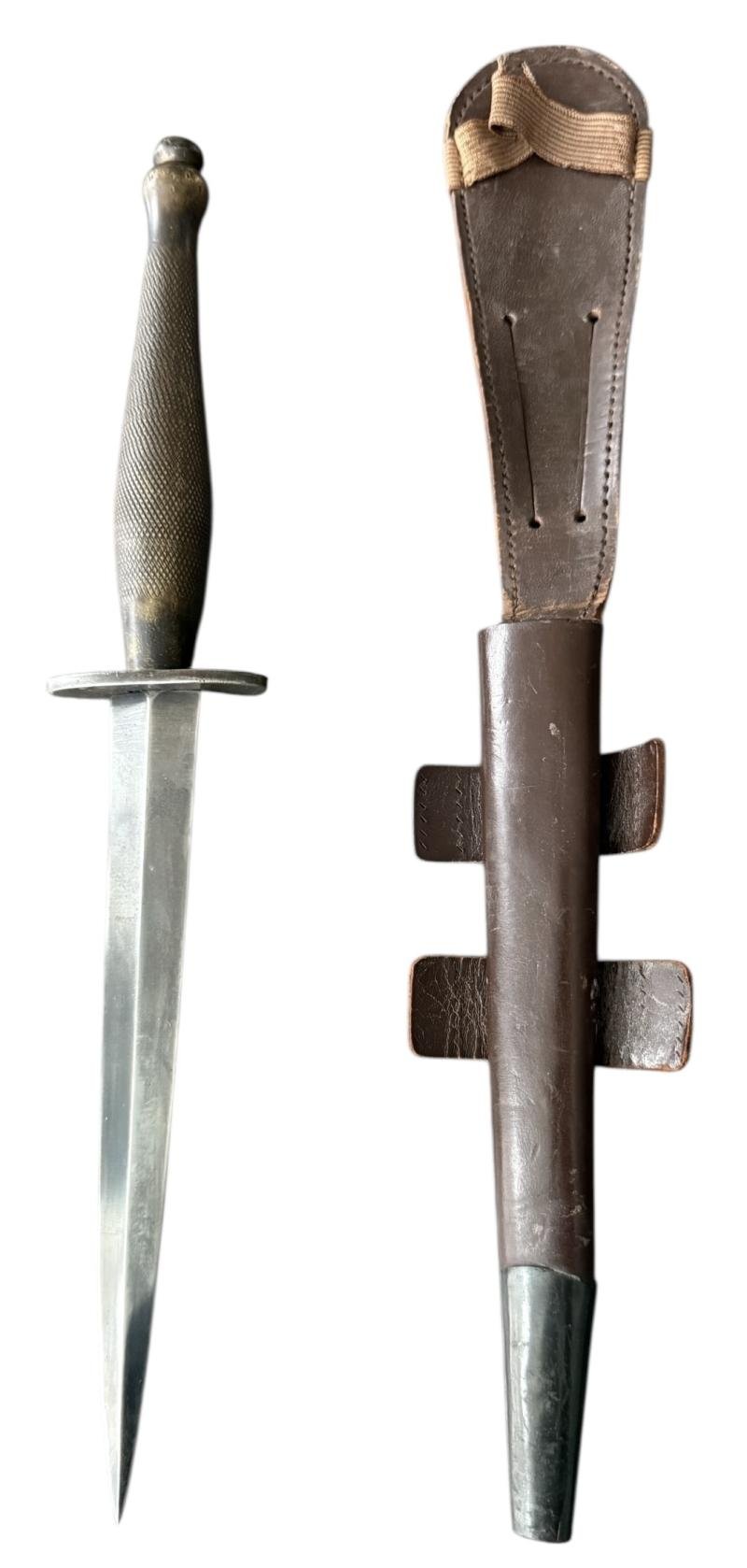 British and/or Commando 2nd Model Fairbairn-Sykes Fighting Knife 'Wilkinson Sword' - Nice Used Condition — image 2