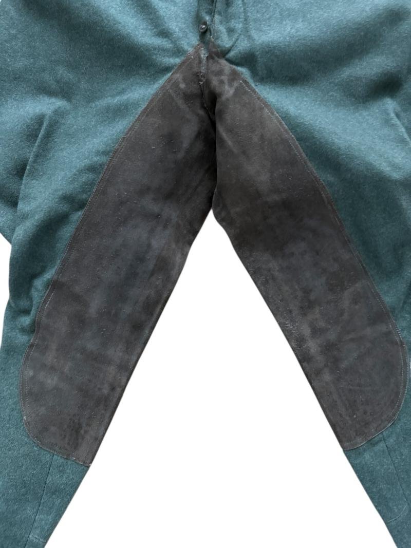 WH (HEER) M36 Cavalry Trousers Executed In Dutch Wool and Dutch Made 1939 - Near Mint Condition — image 3