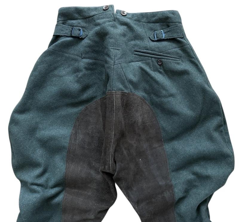WH (HEER) M36 Cavalry Trousers Executed In Dutch Wool and Dutch Made 1939 - Near Mint Condition — image 9