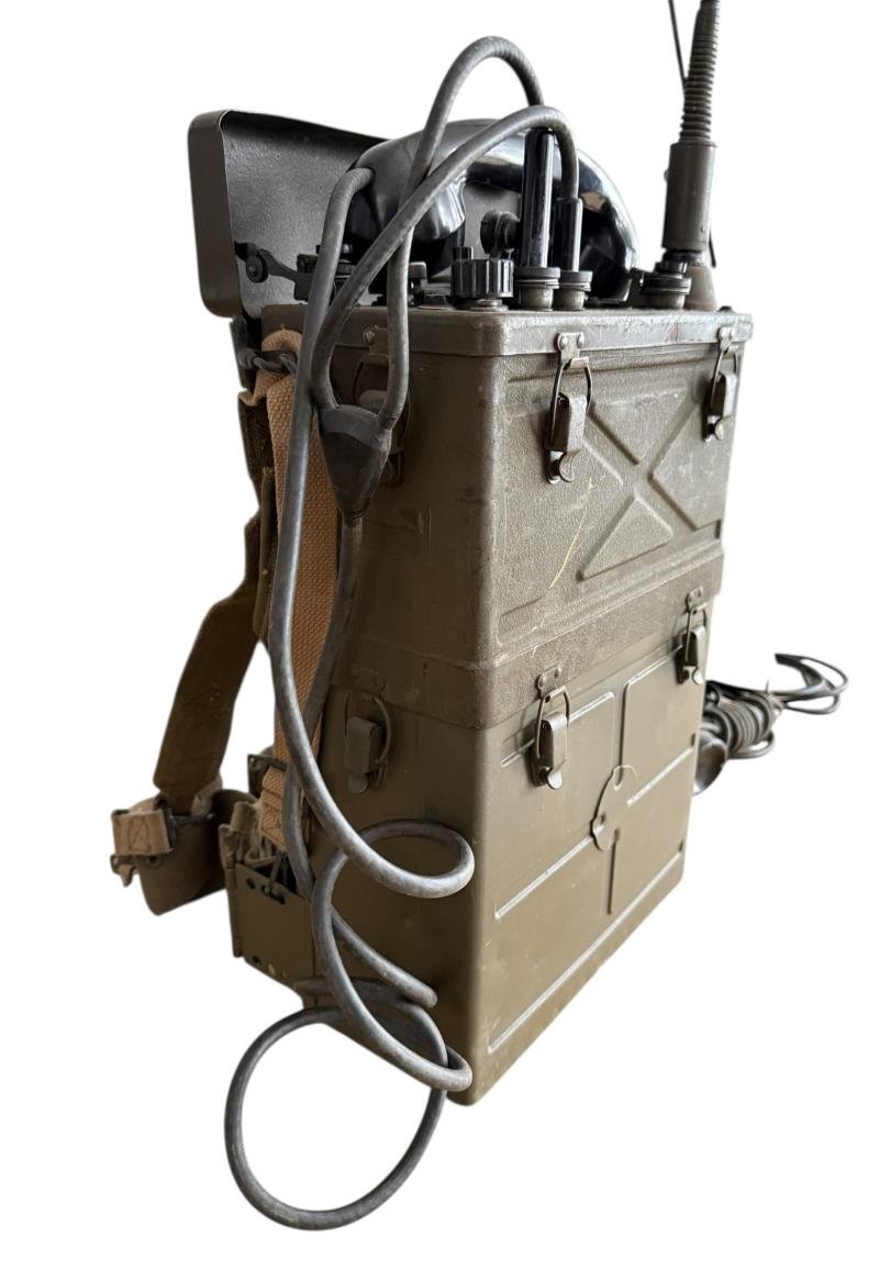 U.S. BC-1000 (SCR-300) Back Pack Radio 1944 Dated Complete - Nice Used Condition — image 4
