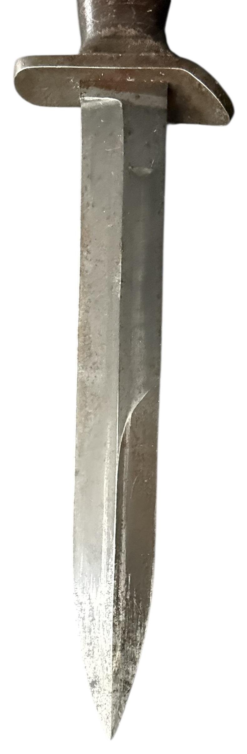 U.S. 3rd Model M3 Trench Knife and M8 Scabbard Rare Makers Mark 'Kinfolds' - Nice Used Condition — image 8