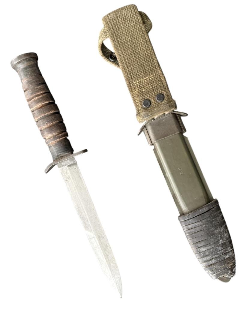 U.S. 3rd Model M3 Trench Knife and M8 Scabbard Rare Makers Mark 'Imperial' - Nice Used Condition — image 2