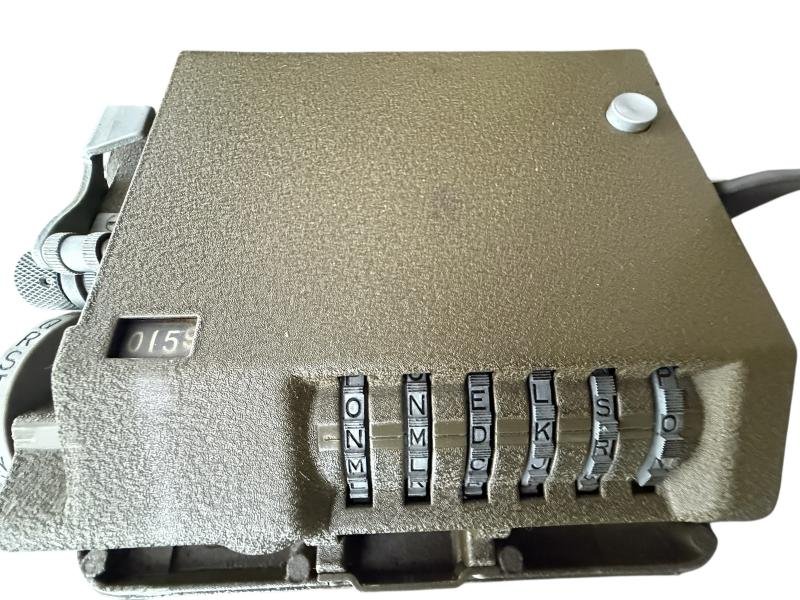 U.S. (Airborne)M-209-B Converter i.e. Mechanical Cipher Machine 1942 Dated & Carrying Case - Unussued Condition — image 4