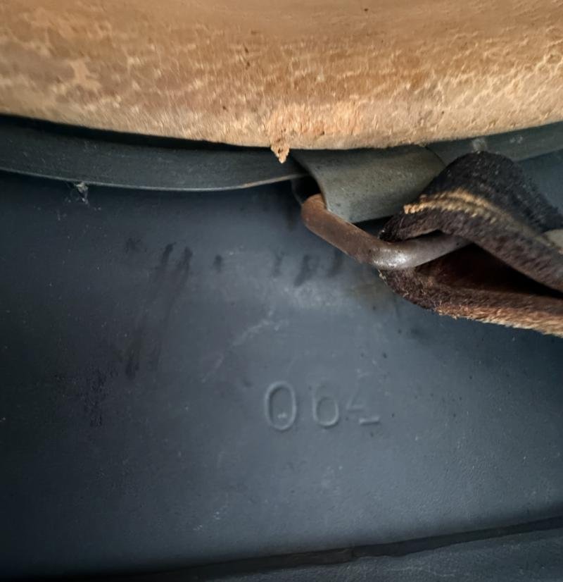 WH (Luftwaffe) Single Decal M40 Combat Helmet - Mint Unussued Condition — image 11