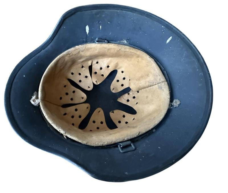 WH (Luftwaffe) Single Decal M40 Combat Helmet - Nice Used Condition — image 8