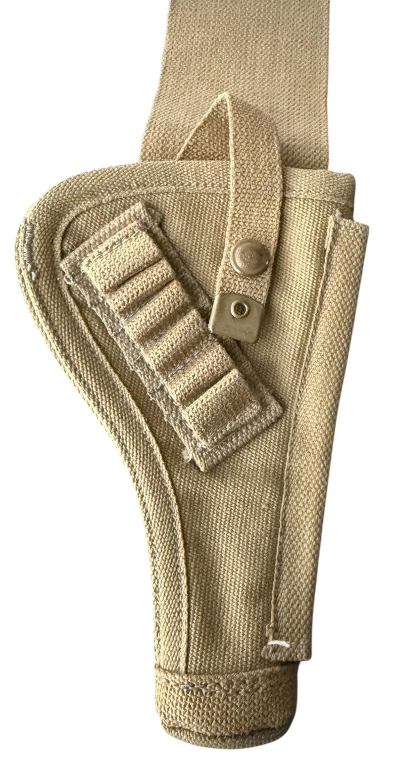 Canadian Tank Crew Holster 1942 - Near Mint Condition — image 3