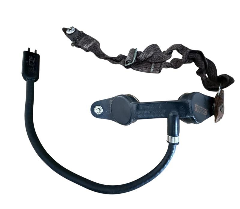 U.S. Tank i.e. Crash Helmet Complete With Earphones And Goggles - Nice Used Condition — image 12