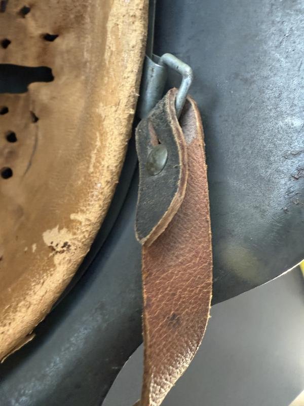 WH (Luftwaffe) Single Decal M42 Combat Helmet - Nice Used Condition — image 10