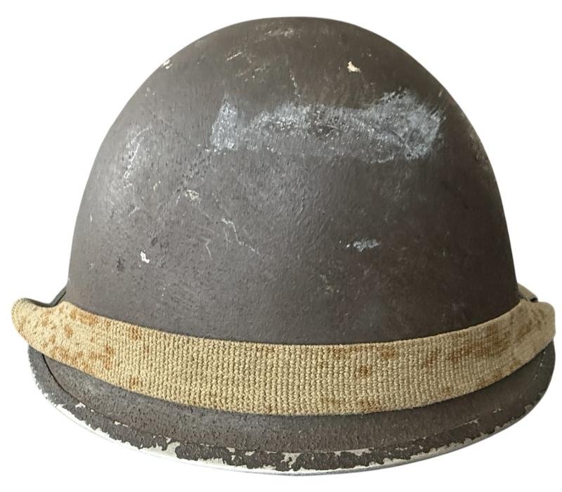Rare British MK IV 'Turtle' Combat Helmet 1945 - Nice Used Condition — image 3