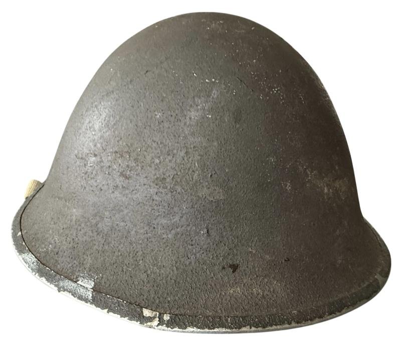 Rare British MK IV 'Turtle' Combat Helmet 1945 - Nice Used Condition — image 6