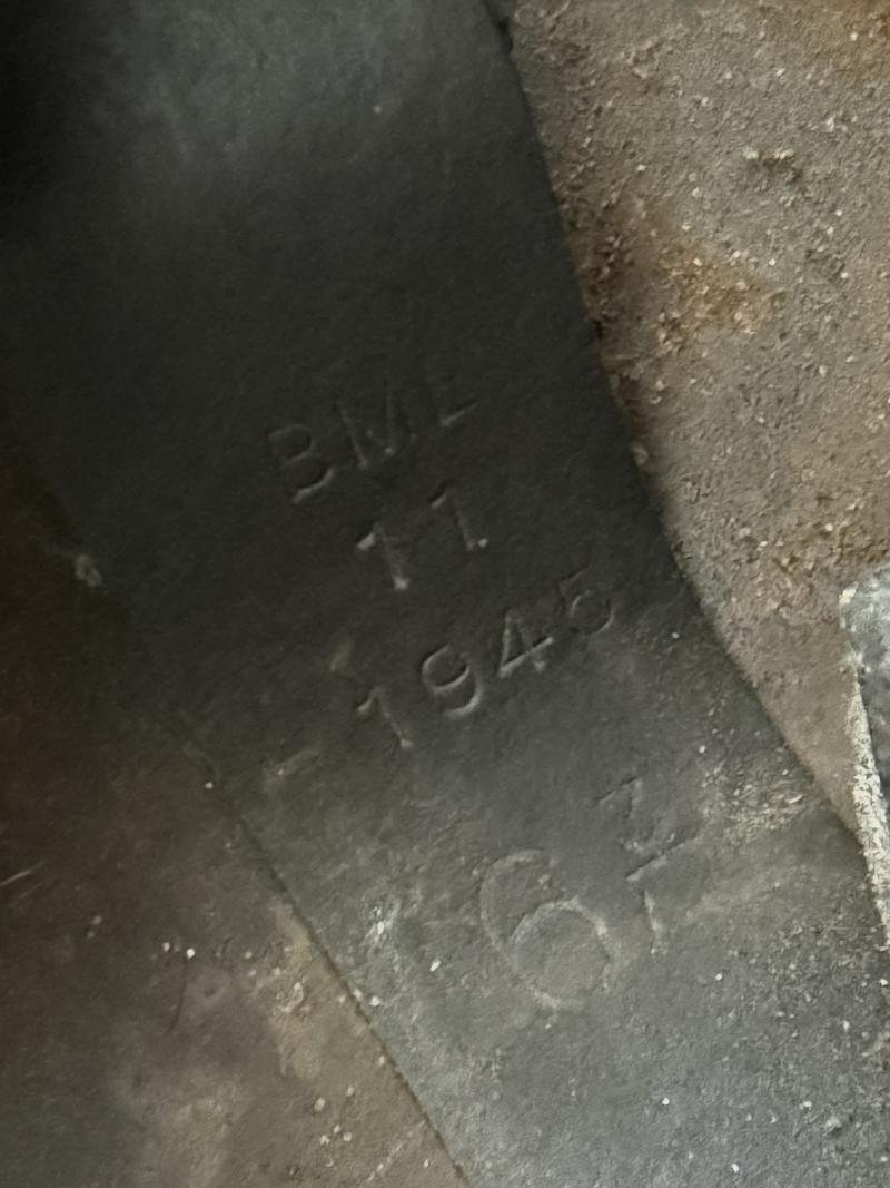 Rare British MK IV 'Turtle' Combat Helmet 1945 - Nice Used Condition — image 9