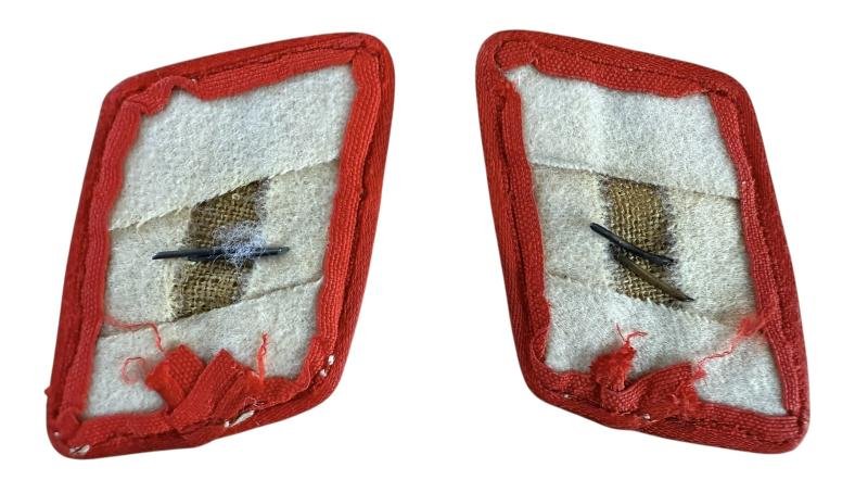 WH (Luftwaffe) Pair Of Collar-Patches Intended For A 'Soldat der Hermann Göring Division' - Nice Used Condition — image 2
