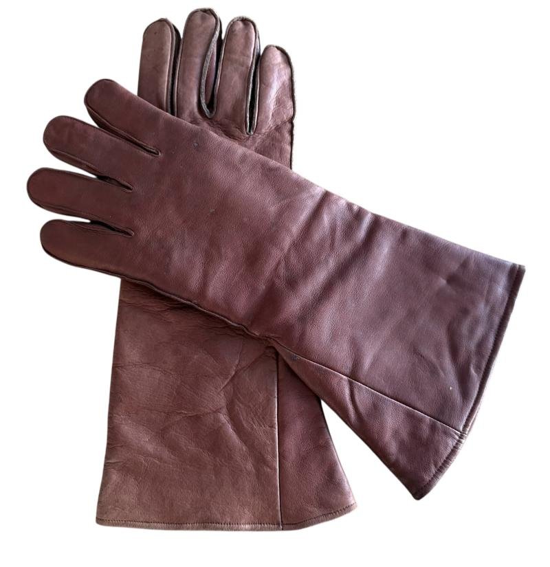 British Royal Air Force / GliderPilot Type D Gauntlets - Nice Used Condition — image 10