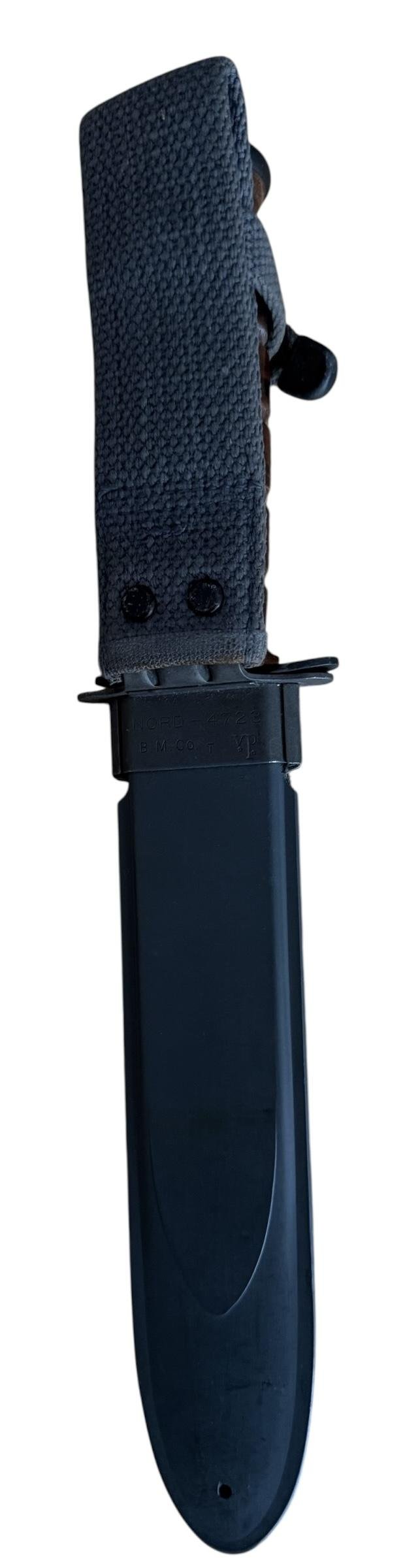 U.S. Navy MK2 Fighting Knife i.e. KA Bar 'Camillus' - Mint Condition — image 9