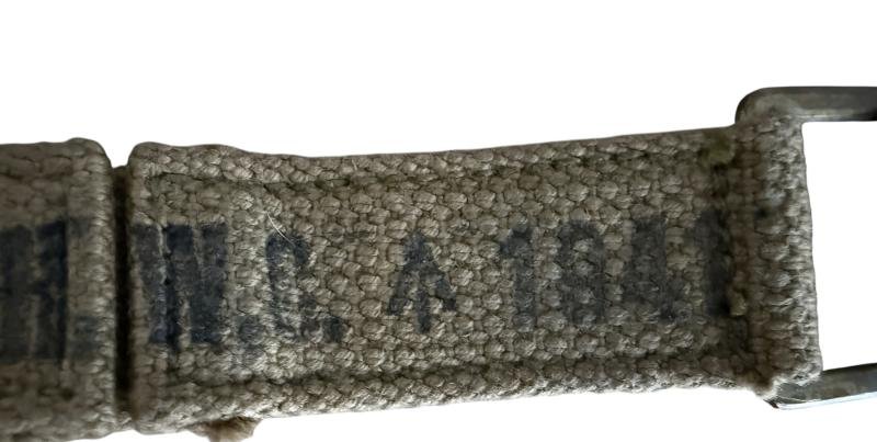 British 1937 Pattern Pistol Holster and Ammuntion Pouch - Unissued Condition — image 3