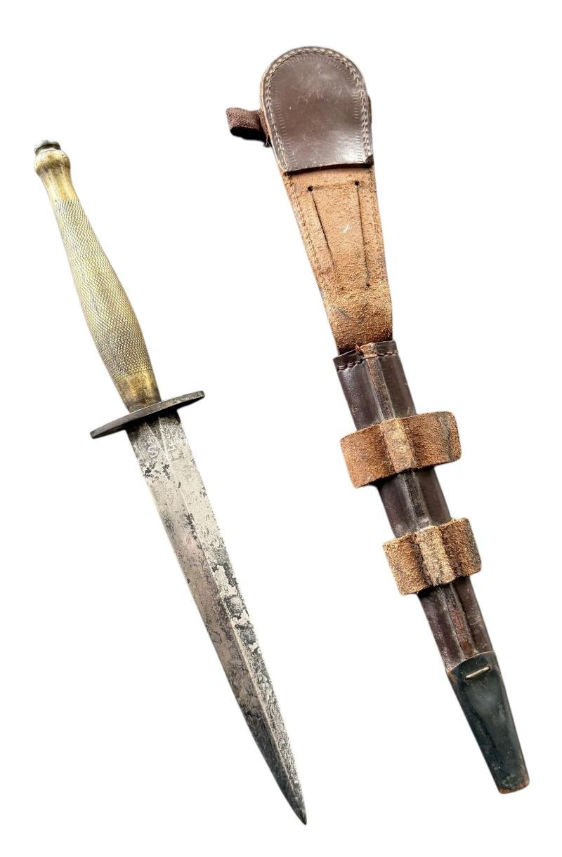 British and/or Commando 2nd Pattern Fairbairn-Sykes Fighting Knife 'Wilkinson Sword' Edged - Nice Used Condition — image 2