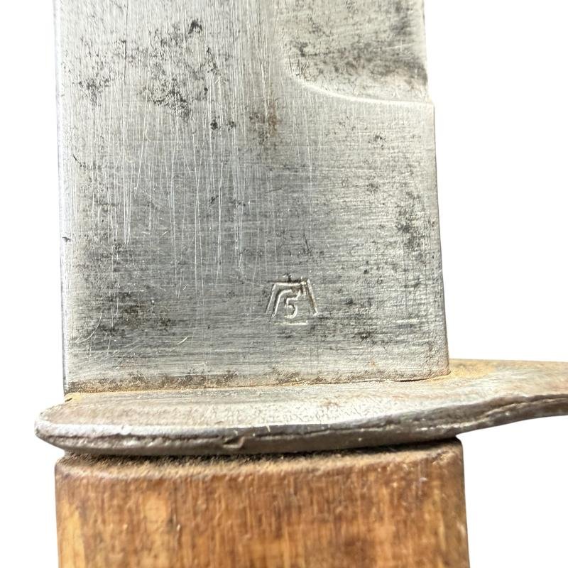 WH (Heer/Luftwaffe) Close Combat Fighting Knife - Nice Used Condition — image 5