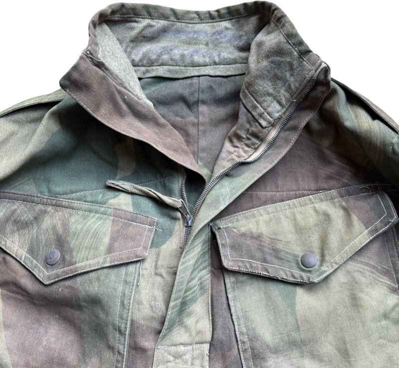 British (Airborne) 2nd Pattern Denison Smock Size 2 dated 1944 - Nice Used Condition — image 6