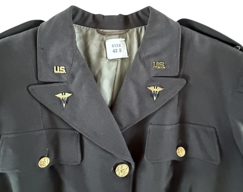 U.S. WAAC Nurse Jacket 1942 & Reproduction Skirt - Nice Used Condition — image 3