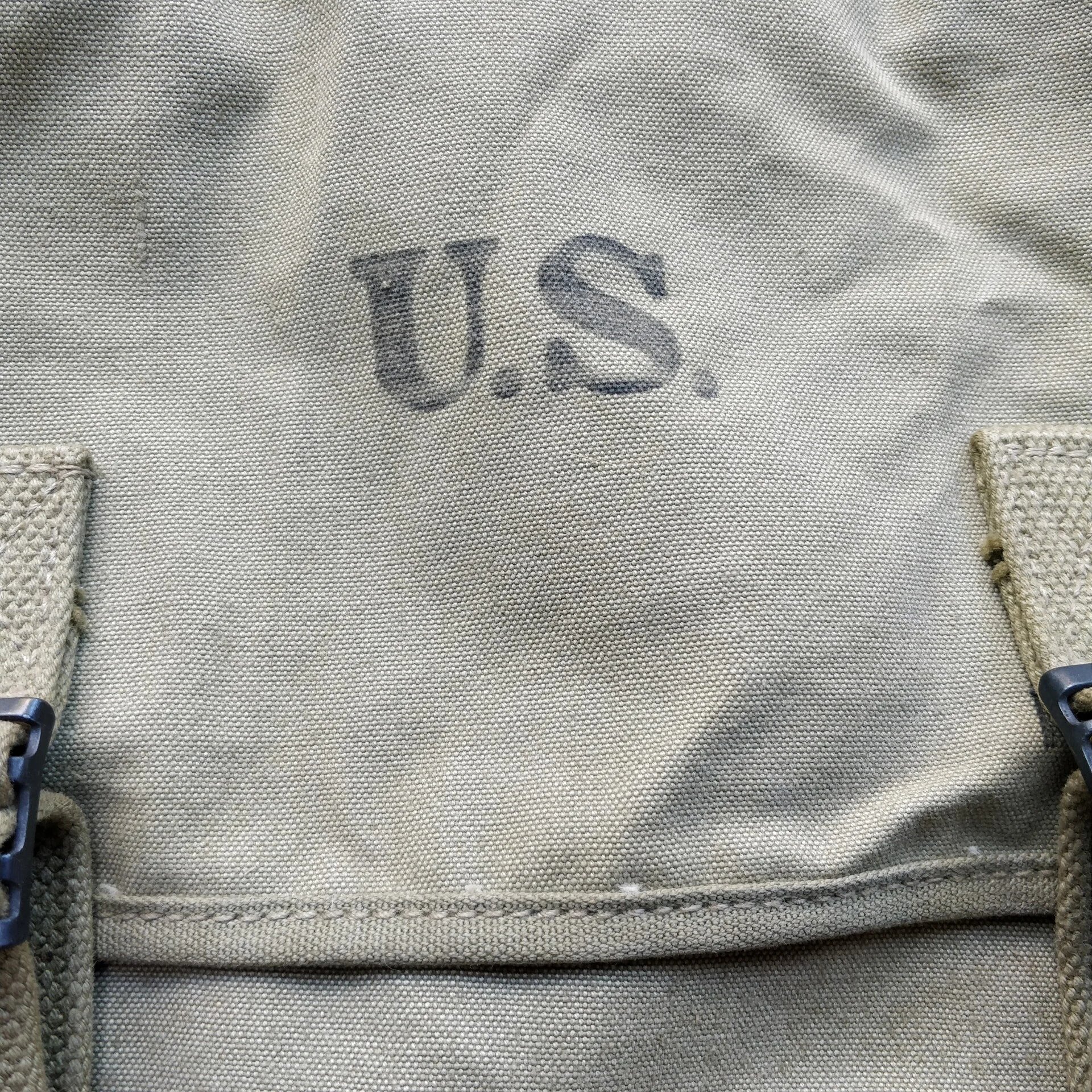 WWII US Musette Bag 1941 — image 2