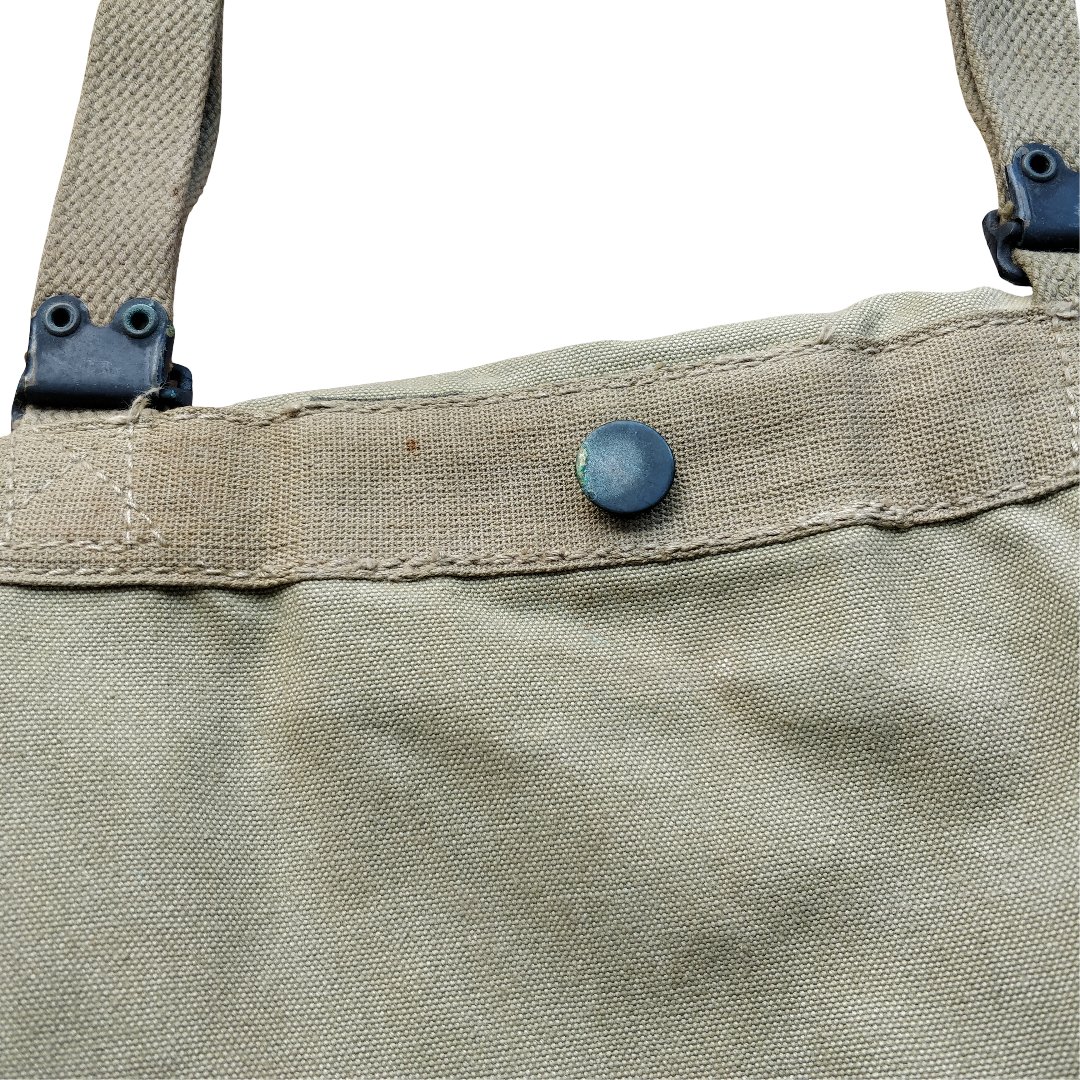 WWII US Musette Bag 1941 — image 7