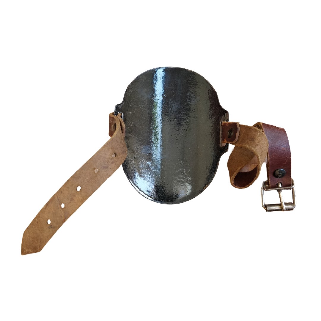WWII Dutch LBD Armshield Geneesk. Dienst — image 2