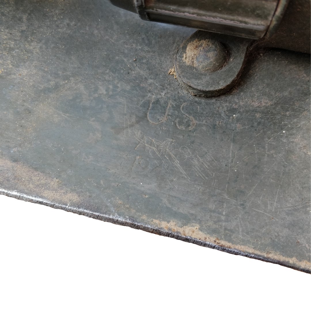 WWII US M43 Shovel With Carrier — image 3