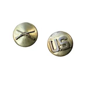 WWII US Collar Disc Set Infantry Screwback