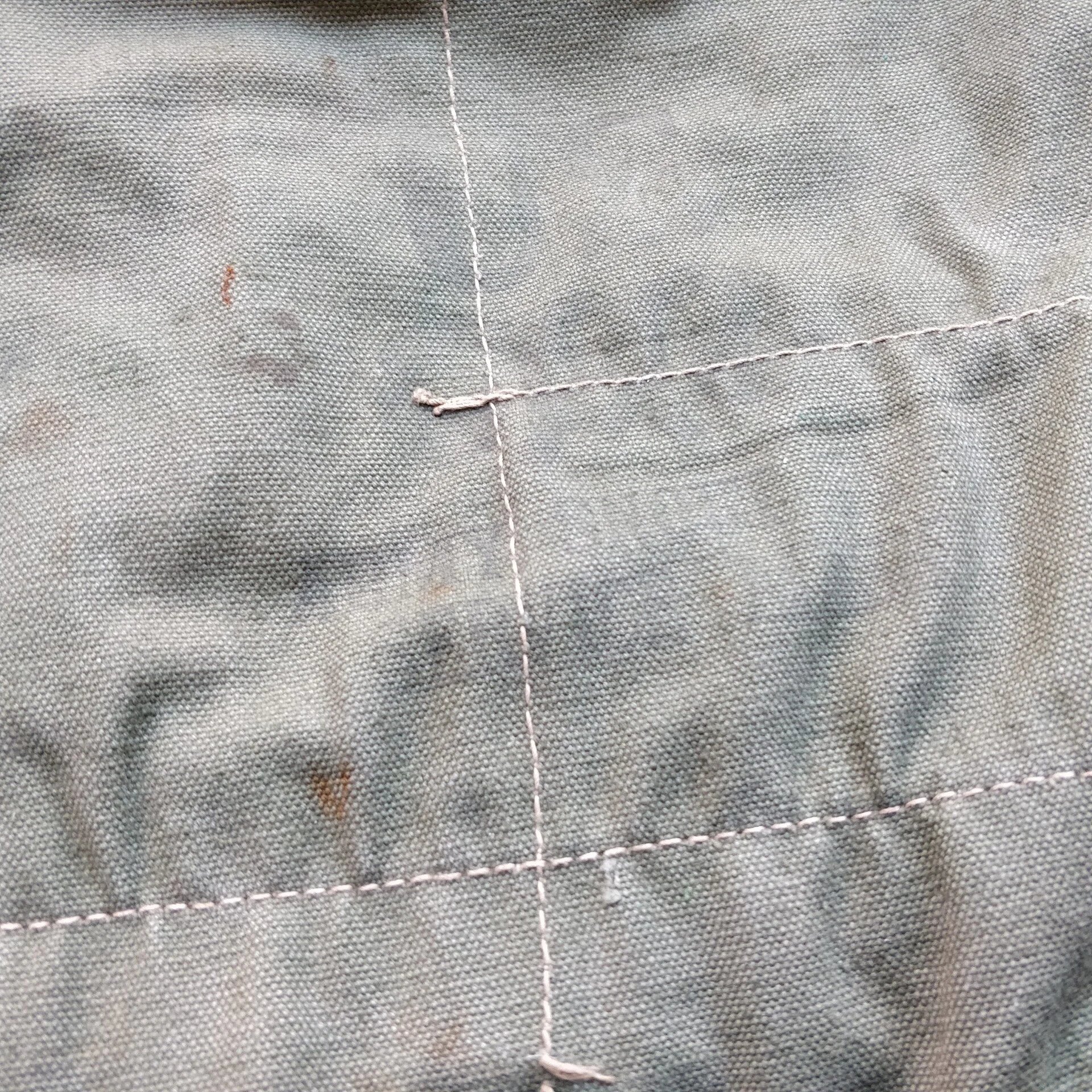 WWII US M8 Snout Gas Mask Bag — image 4