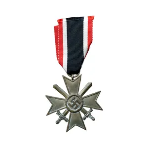 WWII German Kriegsverdienste Kreuz
