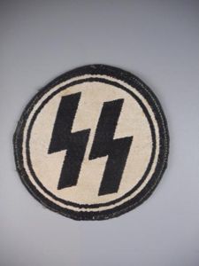WAFFEN-SS SPORT-SHIRT EMBLEM.