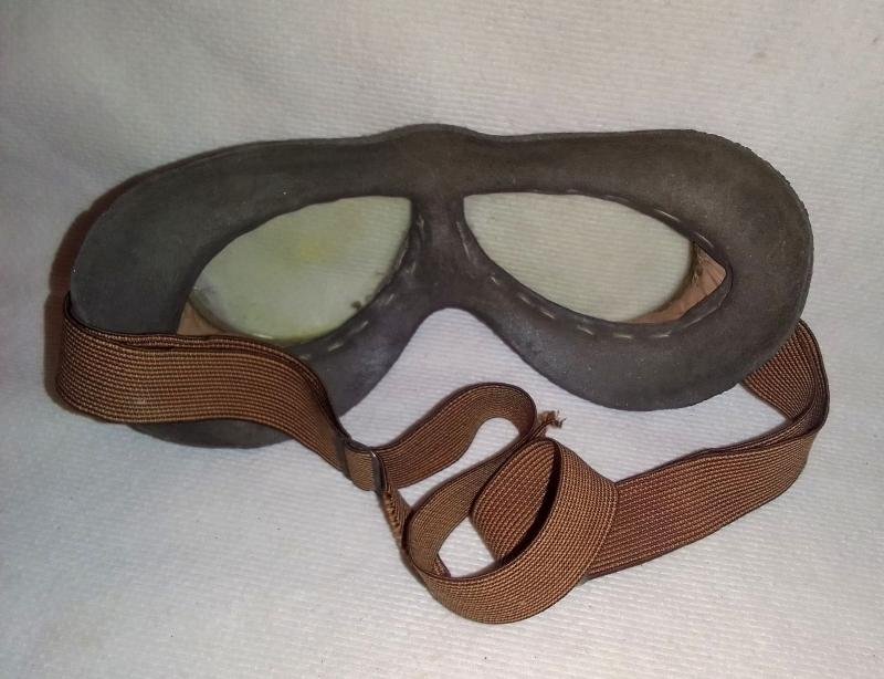 US Army M1938 Resistal Tank/Air Crew Goggles — image 3