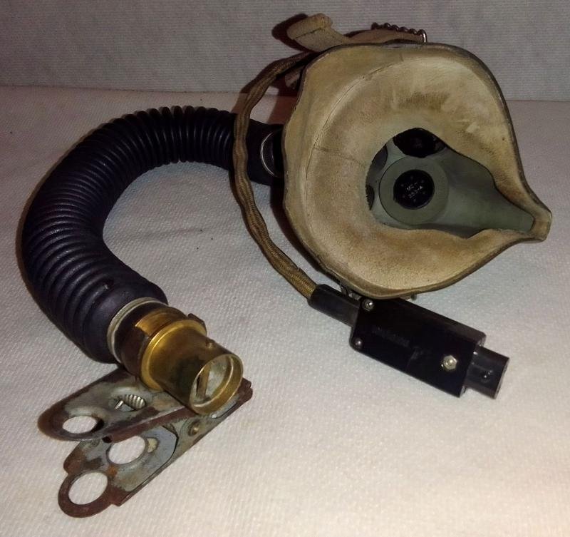 RAF H type oxygen Mask. dated January 1951 — image 4