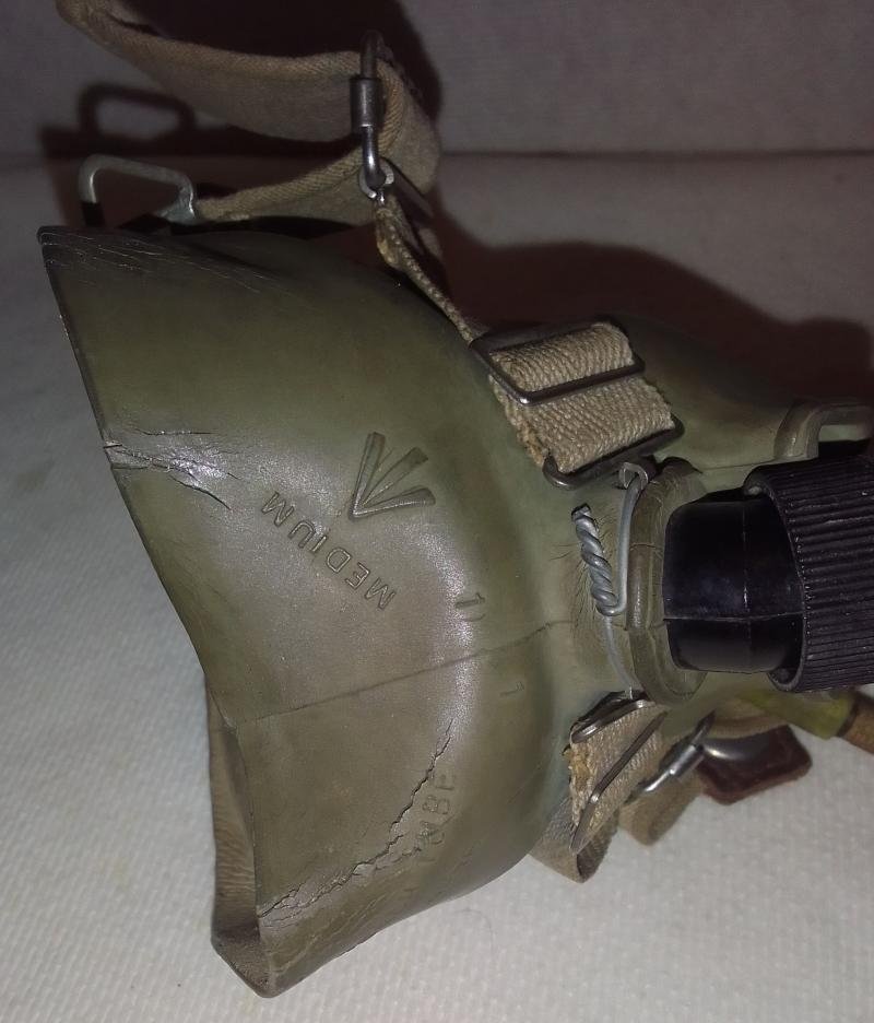 RAF H type oxygen Mask. dated January 1951 — image 6