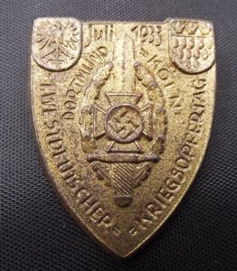 Kriegsopfertag Event Badge/Tinnie. Dortmund-Koln, 1933.