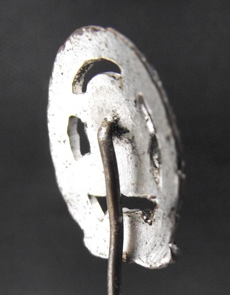 WW2 German Stick Pin. D.R.A. Sports Award. Silver. — image 3