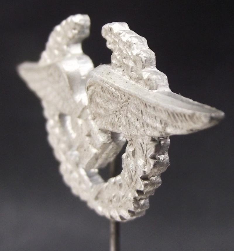 WW2 German Stick Pin. Luftwaffe Female Flak Helper. — image 2