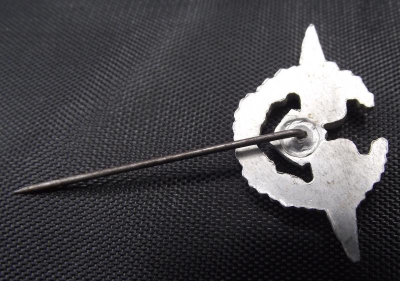 WW2 German Stick Pin. Luftwaffe Female Flak Helper. — image 5