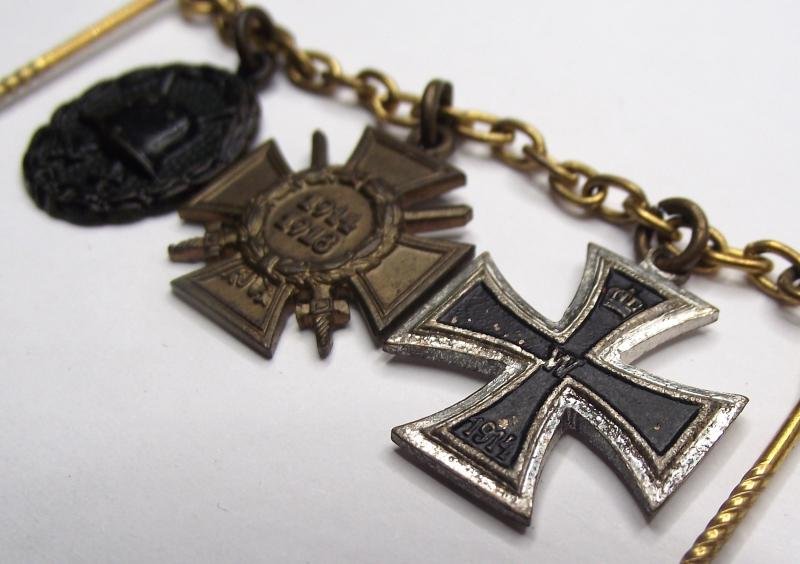 Imperial German Three Place Miniature Medal Chain. — image 3