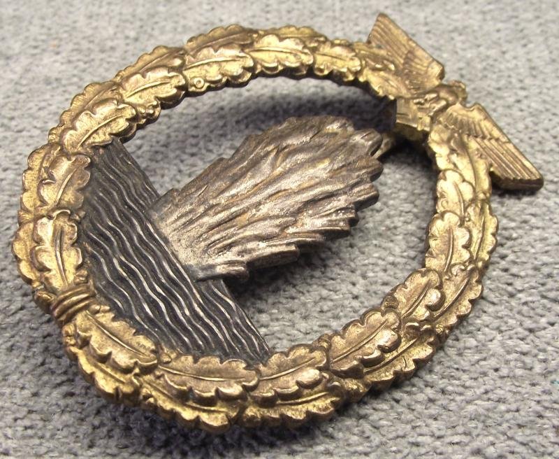 Unmarked Kriegsmarine Minesweepers Badge. C.E.Juncker, Variation 1. — image 2