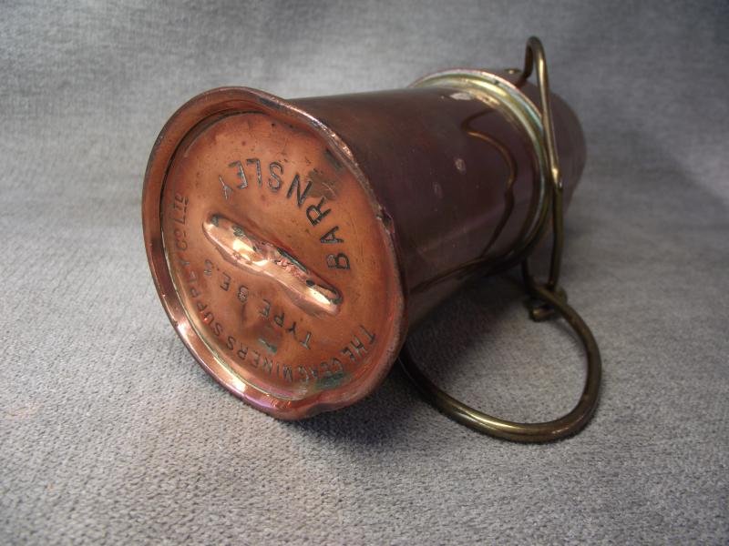 British Army WW2 Safety Lamp. Barnsey Type. — image 7