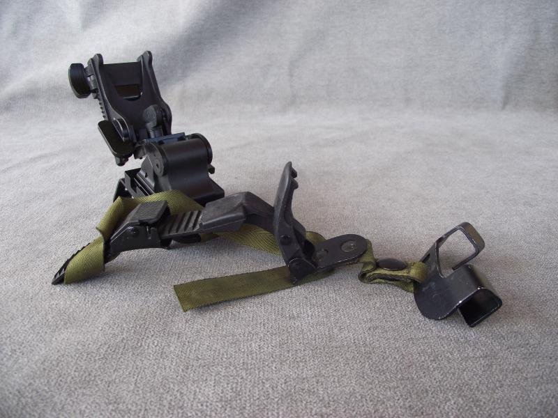 Ballistic Helmet Night Vision Mount and Harness. — image 2
