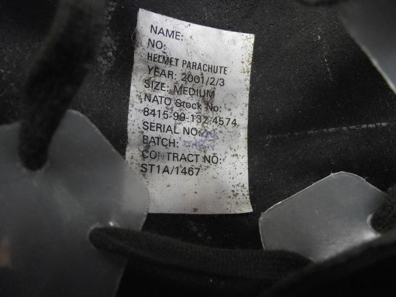 British Parachutist's Lightweight Helmet. — image 10