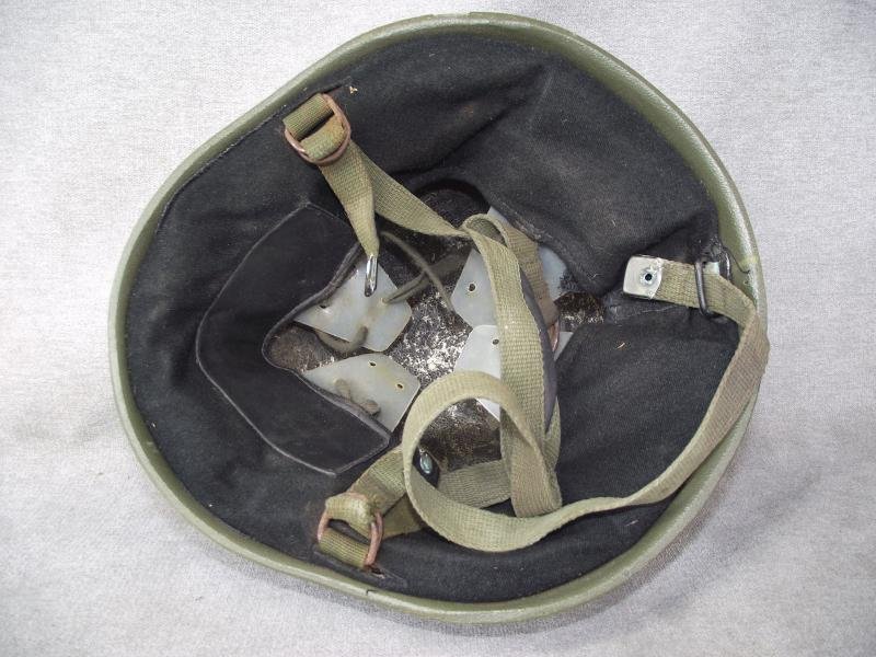 British Parachutist's Lightweight Helmet. Named. — image 8
