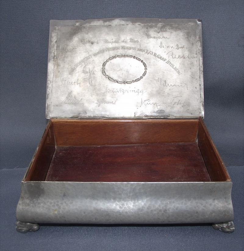 PRICE REDUCED. Imperial German, 18th Century, Presentation Cigar Case. Offizier Korps des I/JR Graf Strolberg. — image 6