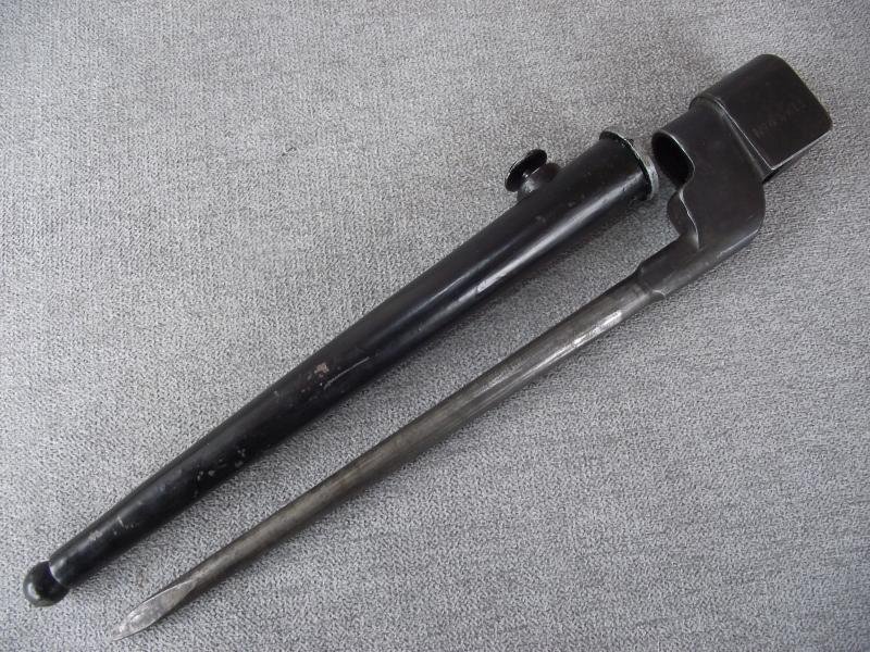 WW2 British No4 MKII Bayonet. Long Branch. — image 2