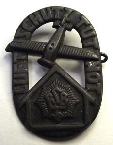 RLB Event Badge/Tinnie. Luftschutze Tut Not.