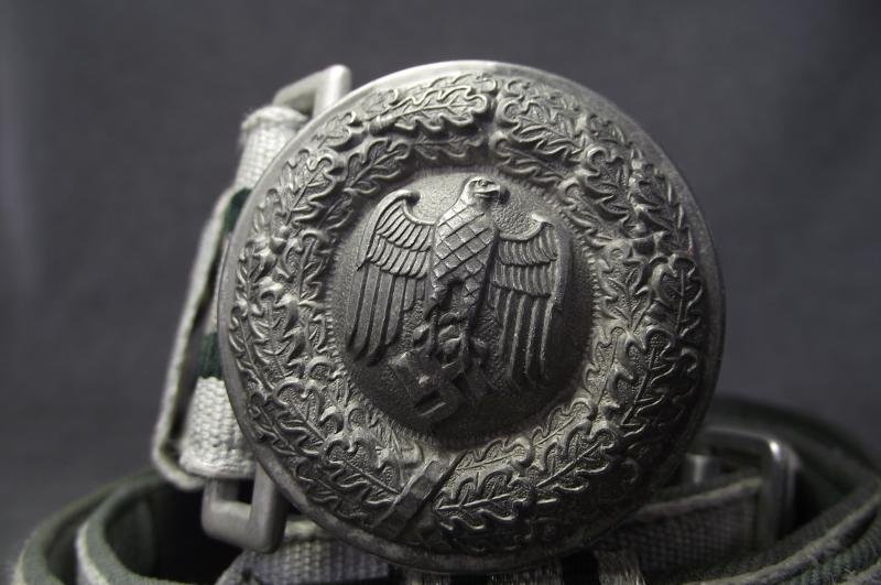German Heer Officers Brocade Belt and Buckle. — image 2