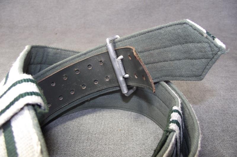 German Heer Officers Brocade Belt and Buckle. — image 4